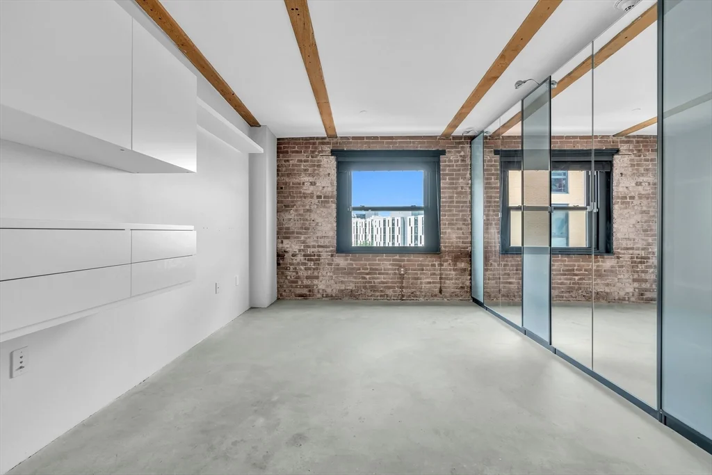 90 Wareham St, South End