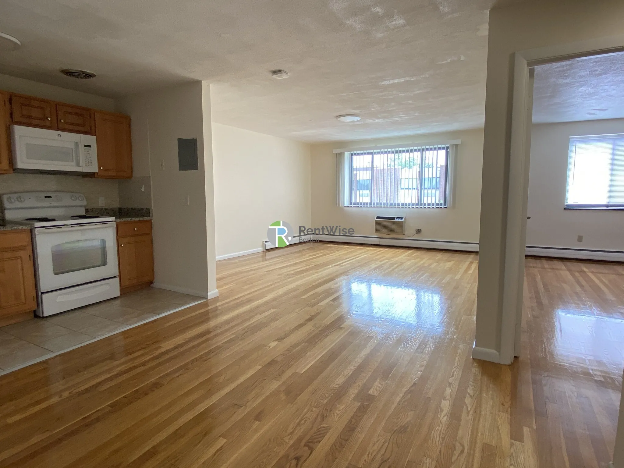 222 Babcock St, North Brookline