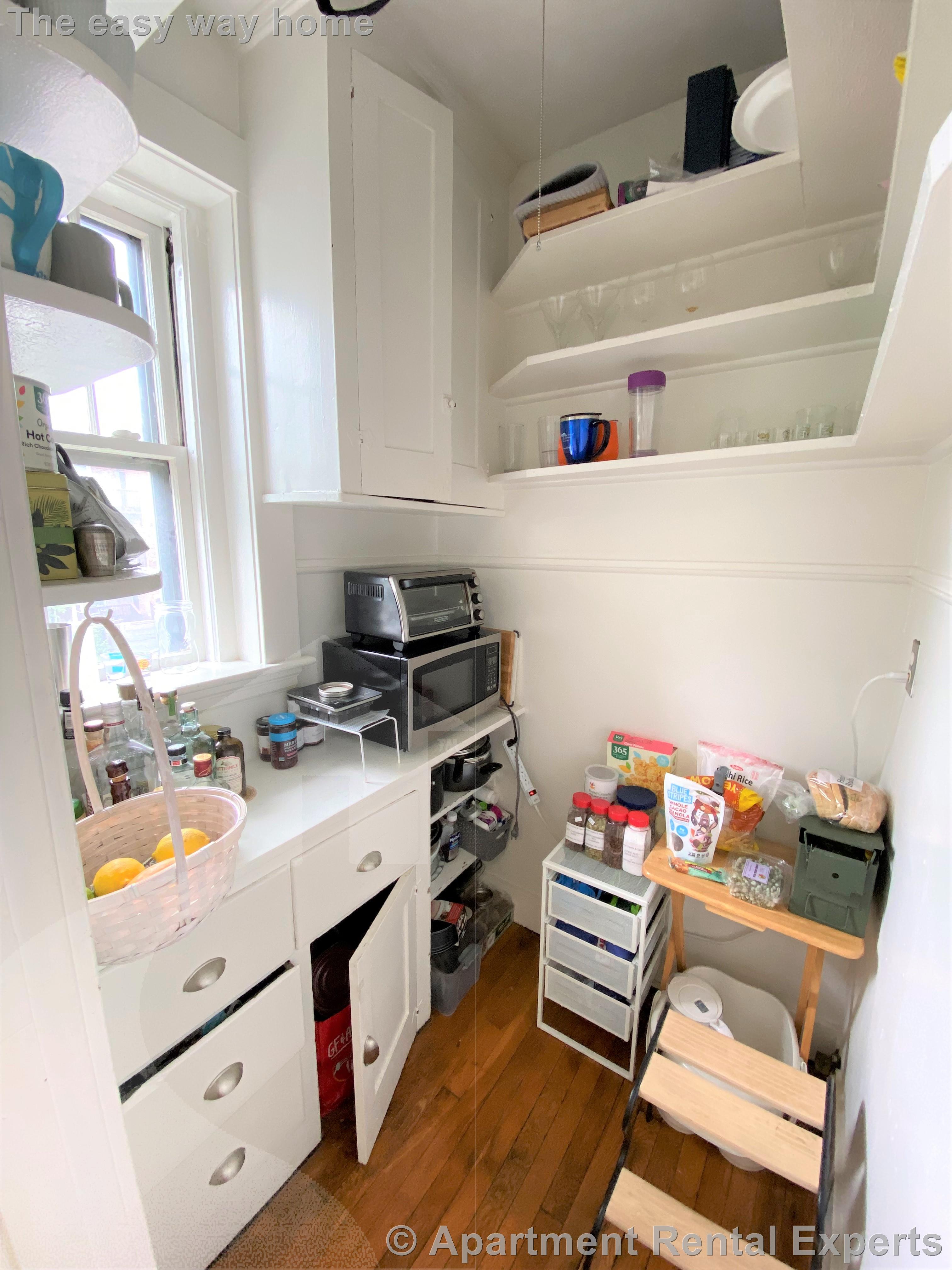 168 Norfolk St, Central Square