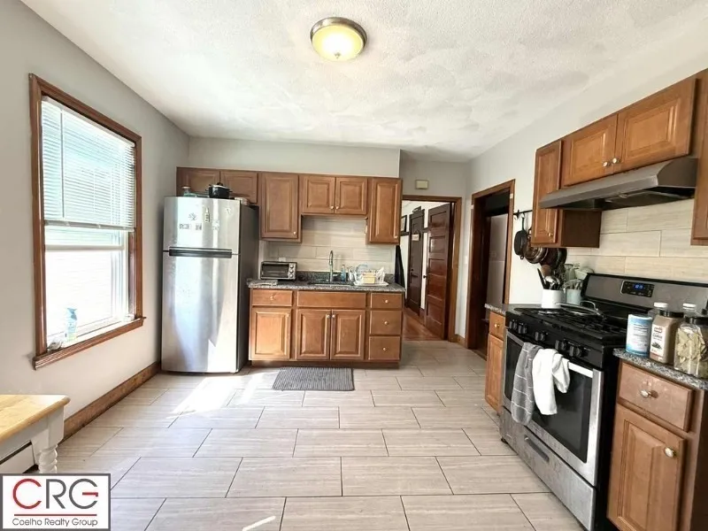 85 Beacon St, Ward Two