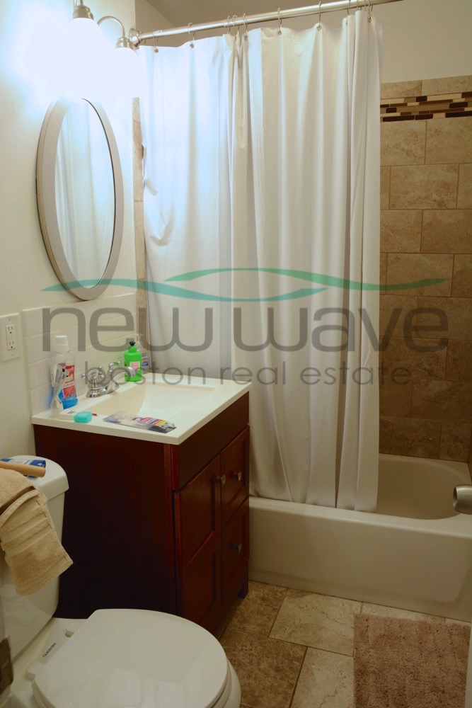 2 Greenwich St, South End