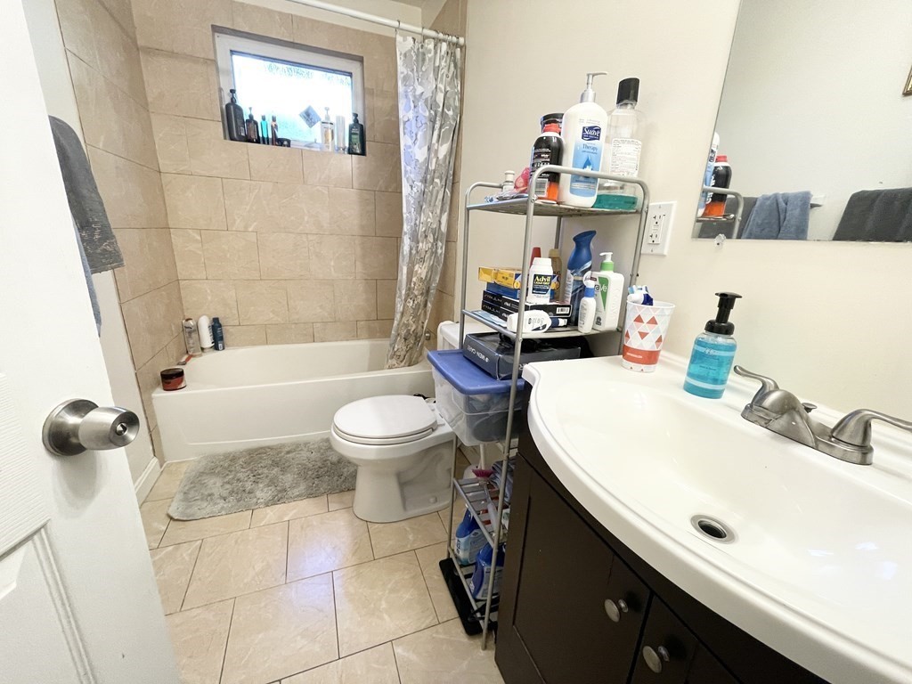 93A Hillside St, Mission Hill