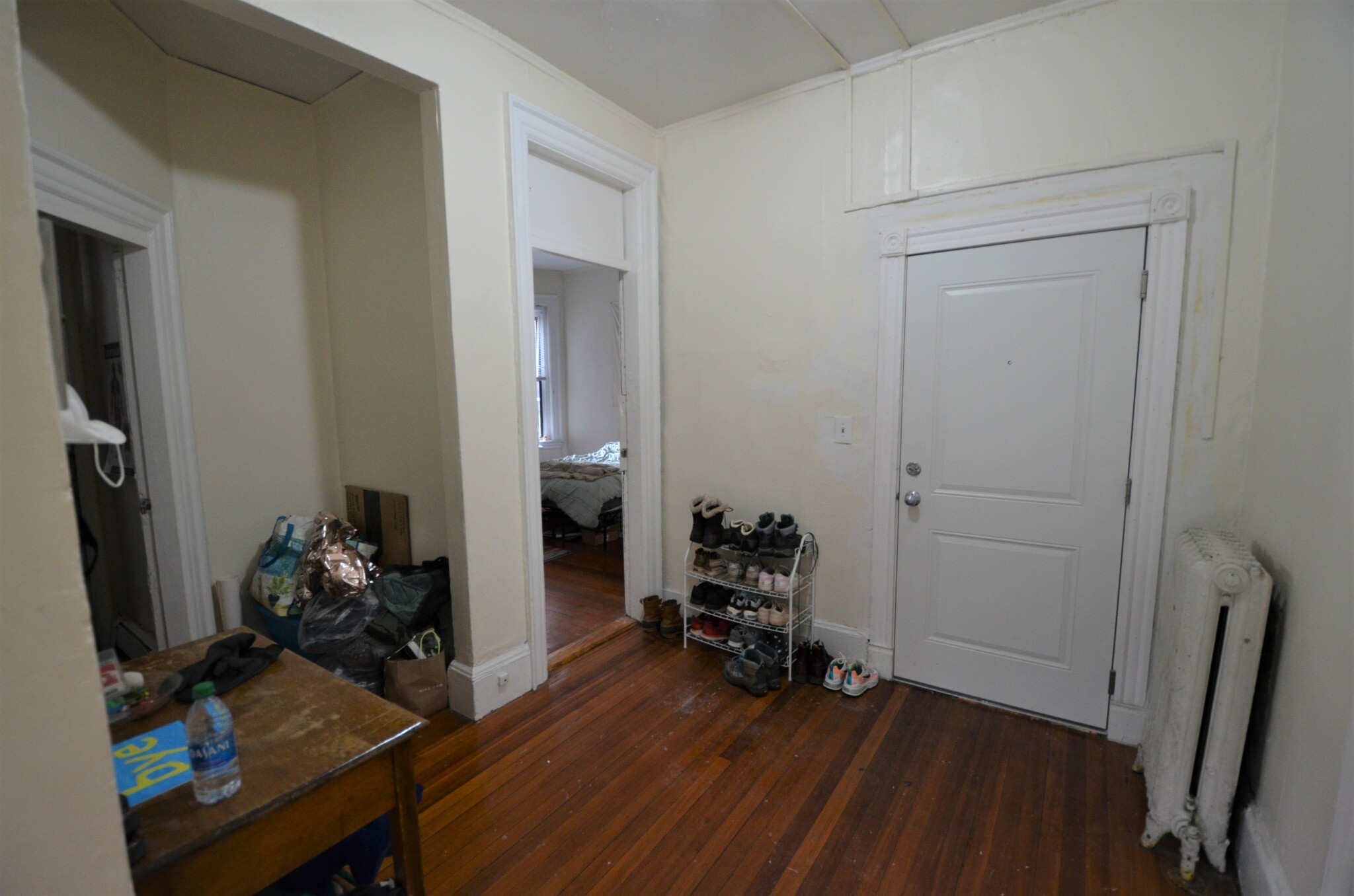 4 bed, 2 bath apartment for rent at 114 Hemenway St Unit 1, Fenway — photo 2 of 25