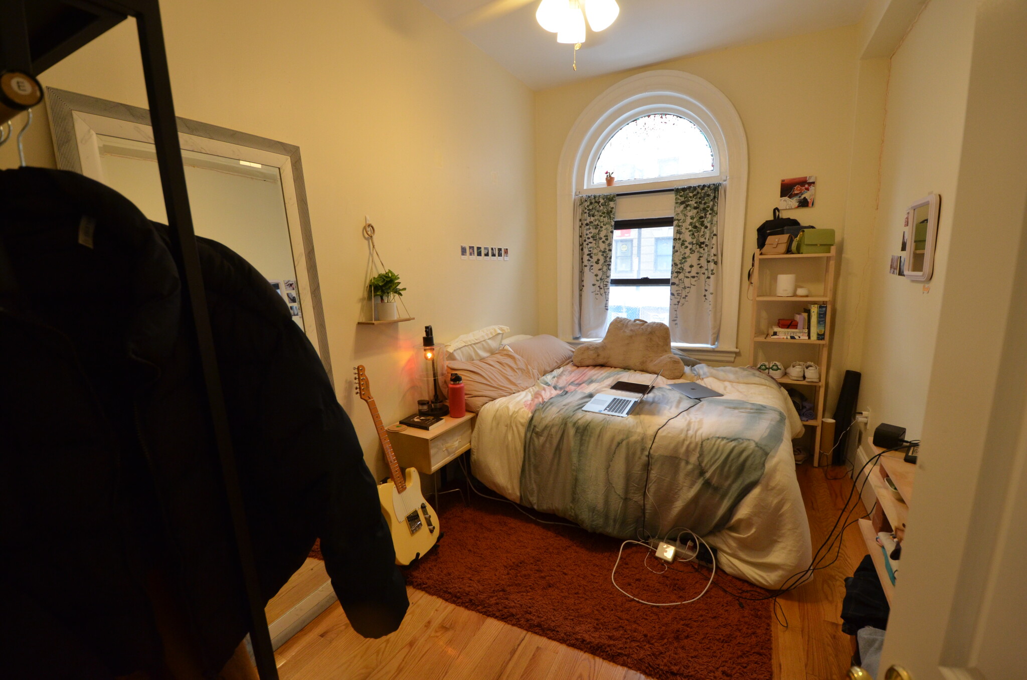 4 bed, 2 bath apartment for rent at 47 Symphony Unit 1, Fenway — photo 17 of 21