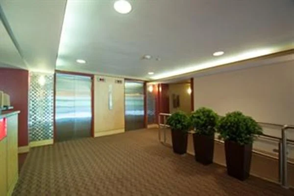 1600 Beacon, Coolidge Corner