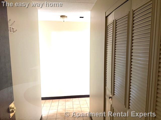 881 Broadway, Everett