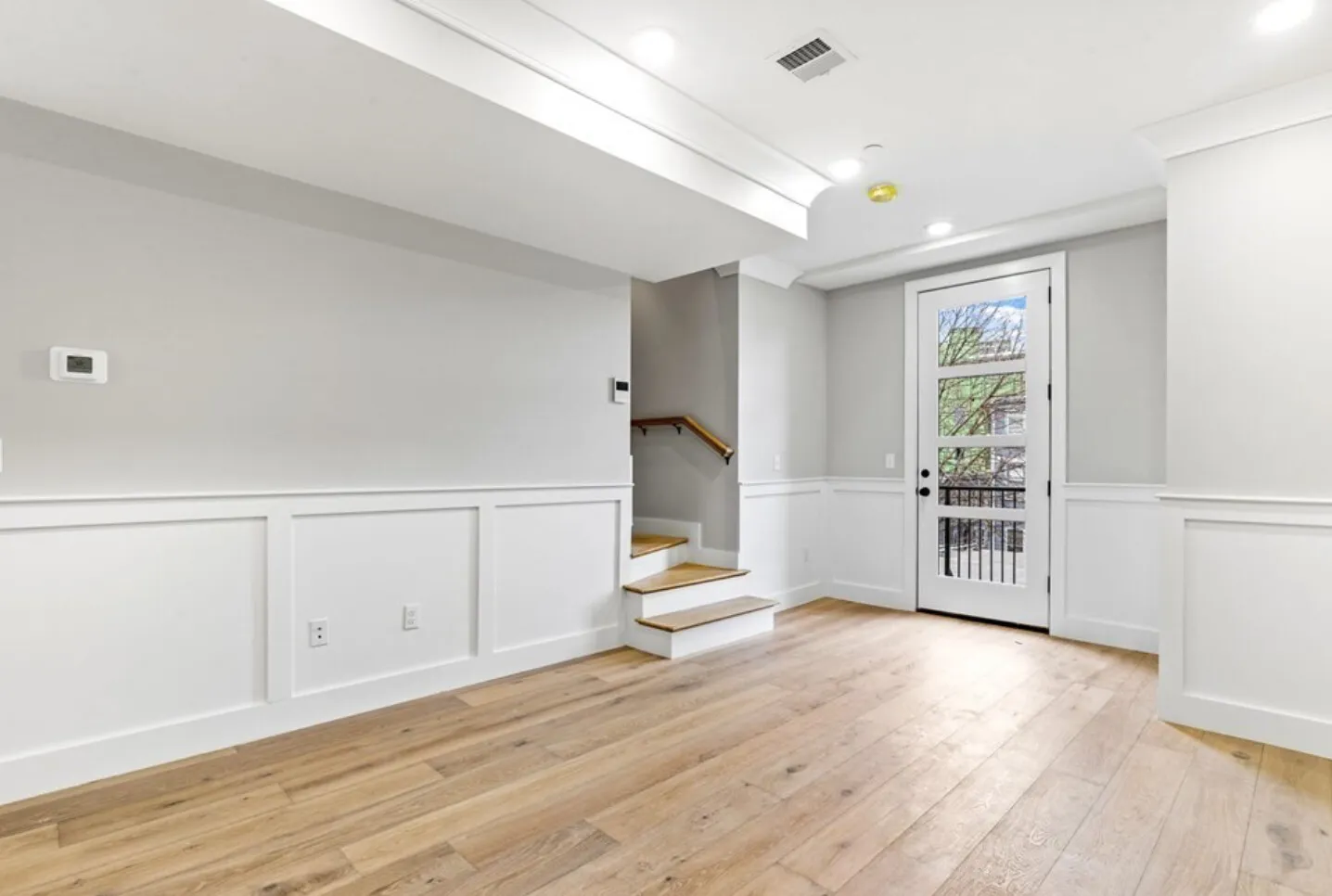 300 Somerville Ave, Ward Two