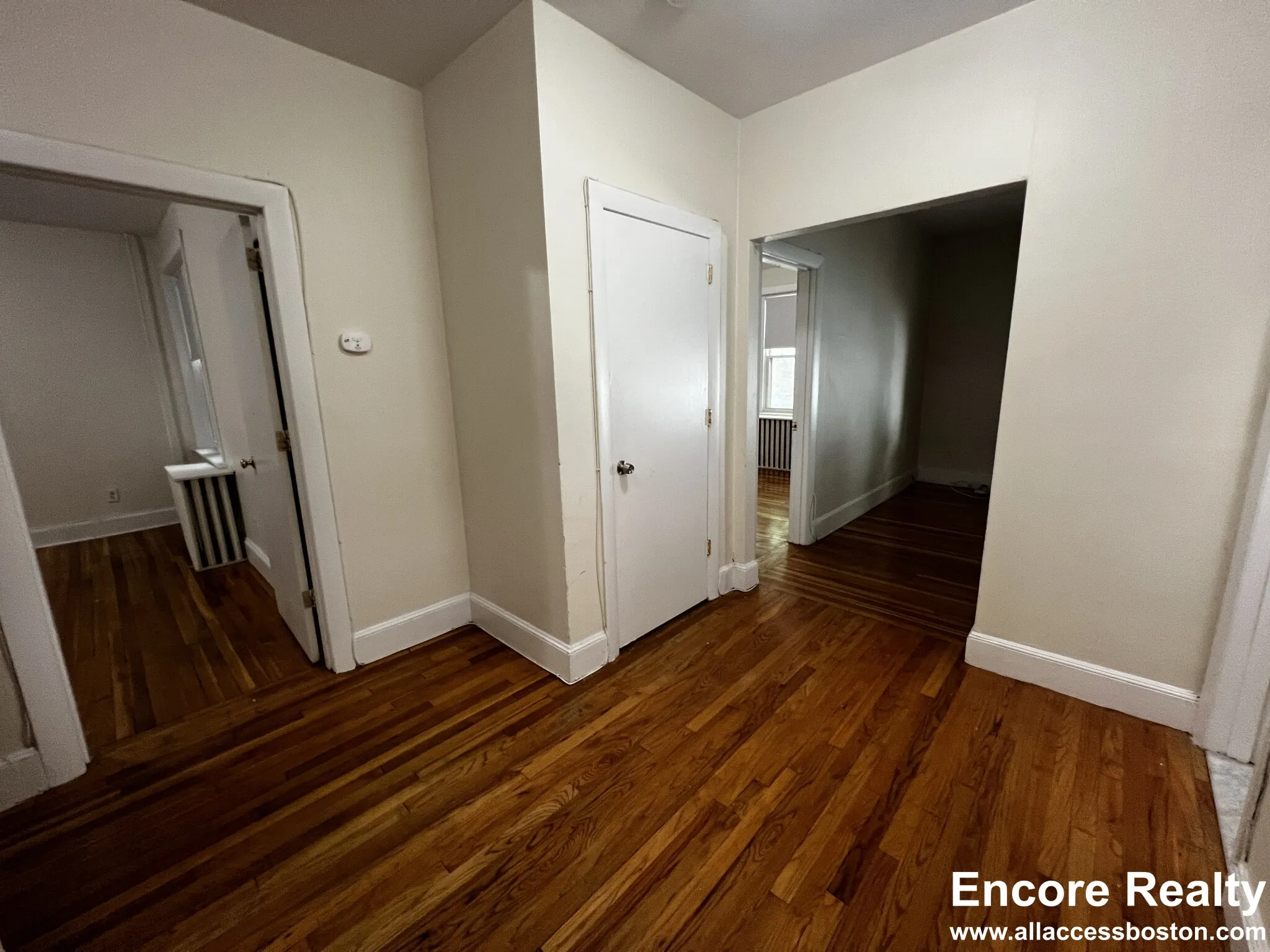 33 Lancaster Ter, Corey Hill