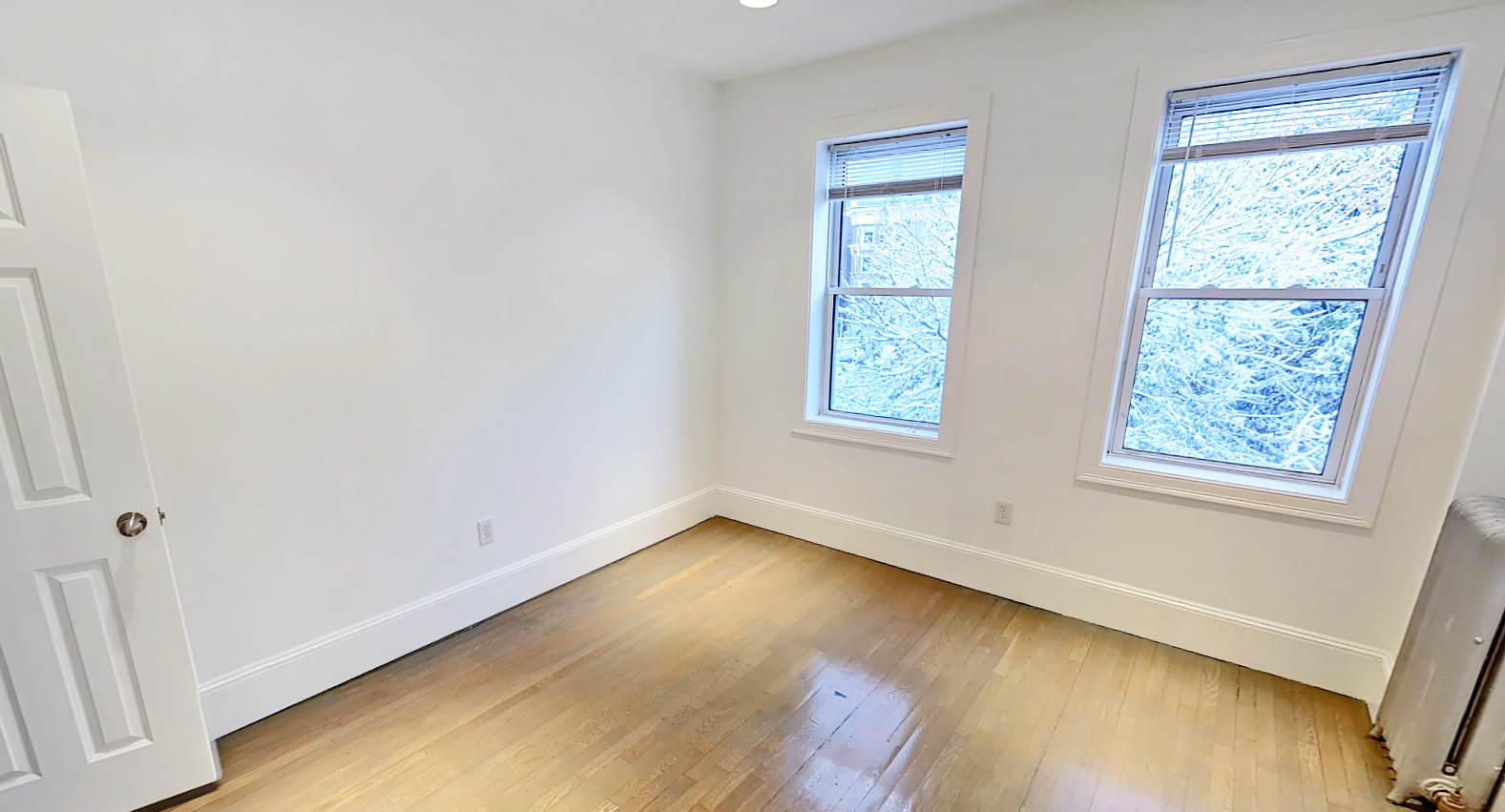 109 Queensberry St, Fenway