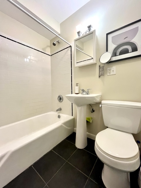 Studio bed, 1 bath apartment for rent at 1802 Massachusetts Ave Unit 4, Porter Square — photo 5 of 5