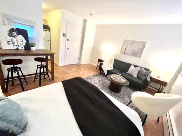 Studio bed, 1 bath apartment for rent at 1802 Massachusetts Ave Unit 4, Porter Square — photo 3 of 5