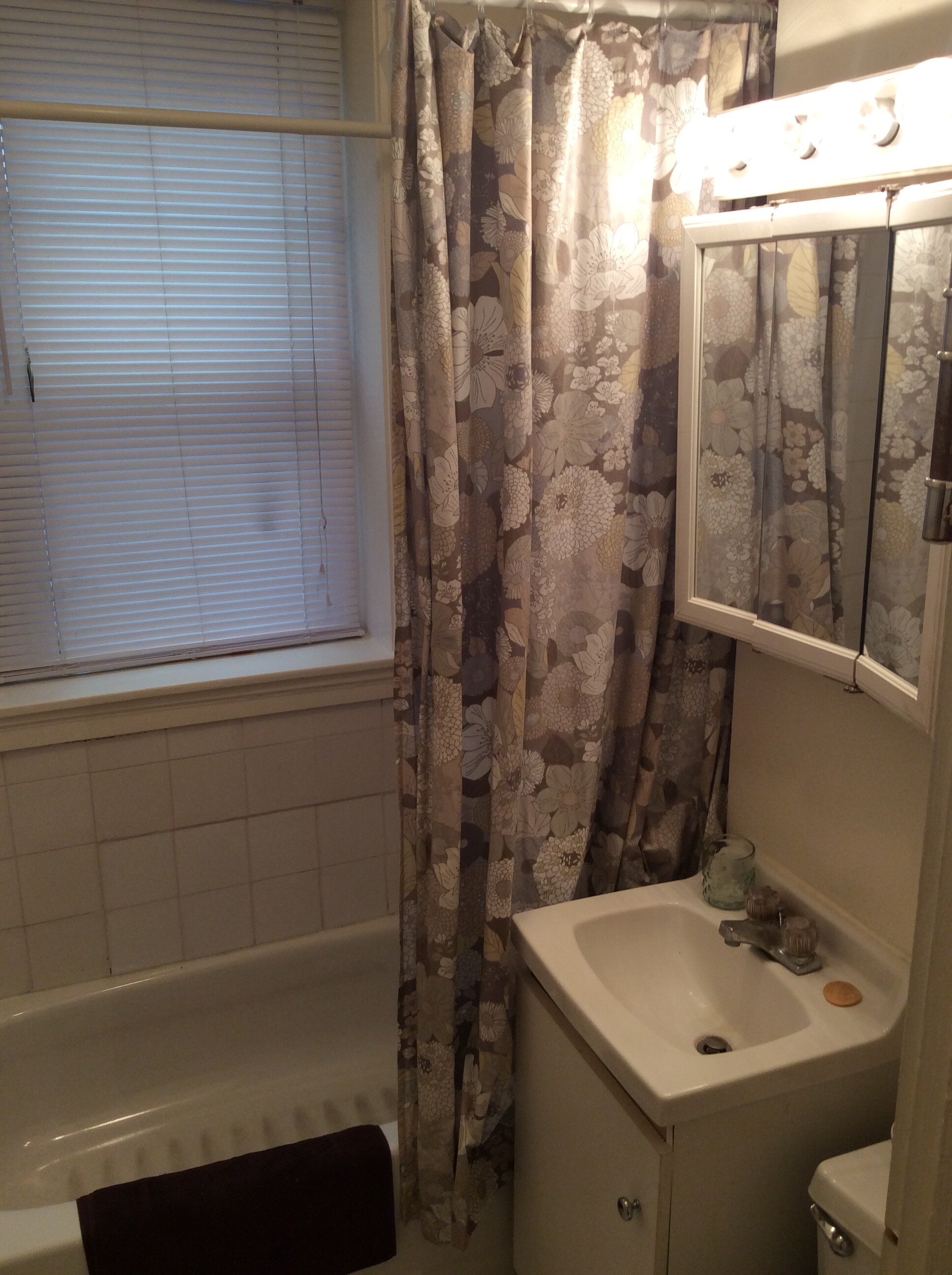 1665 Commonwealth Ave, Brighton