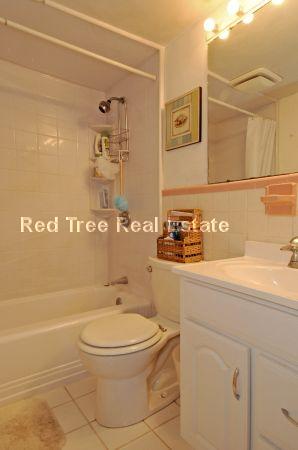 9 Commonwealth Ct, Brighton