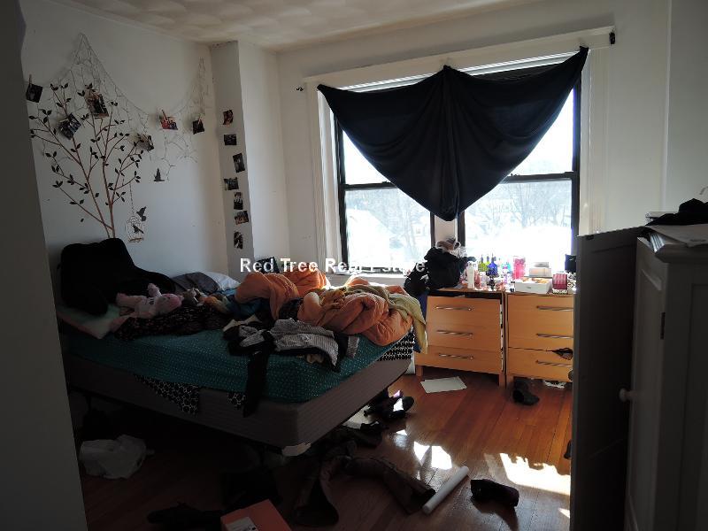 17 Cummings Rd, Brighton