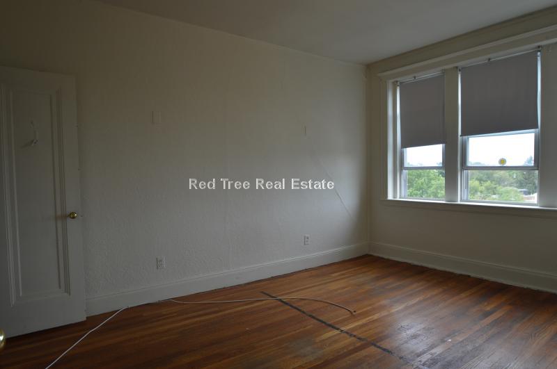 1820 Commonwealth Ave, Brighton