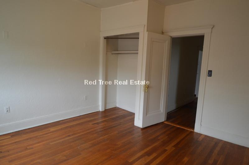 1820 Commonwealth Ave, Brighton