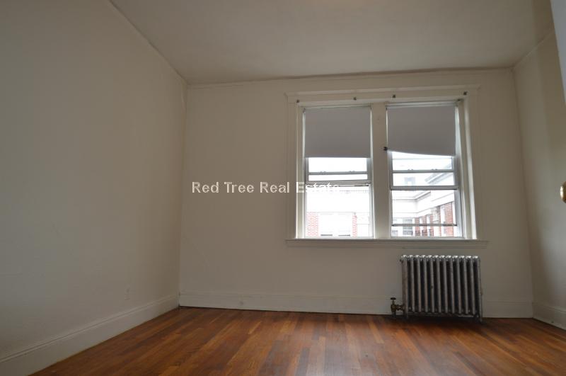 1820 Commonwealth Ave, Brighton