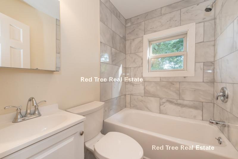 4 School St, Roxbury