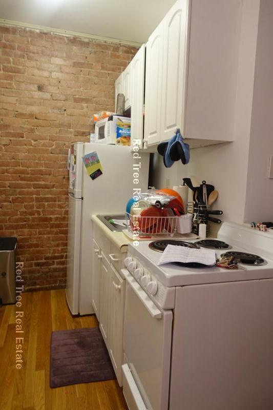 Studio bed, 1 bath apartment for rent at 28 South Huntington Ave Unit 103, Jamaica Plain — photo 11 of 13