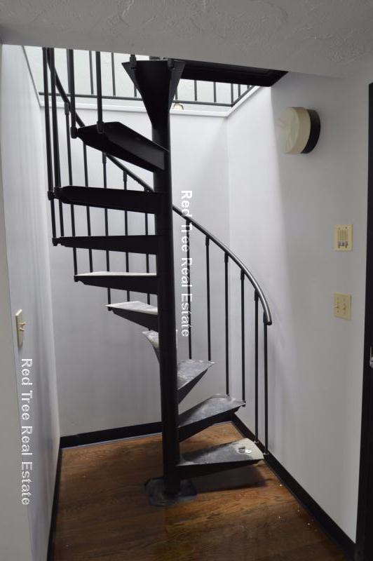 444 Western Ave, Lower Allston