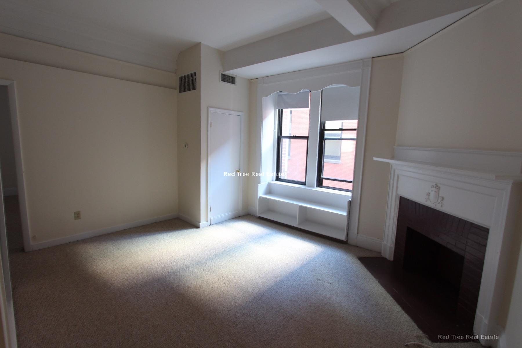 62 Boylston St, Midtown