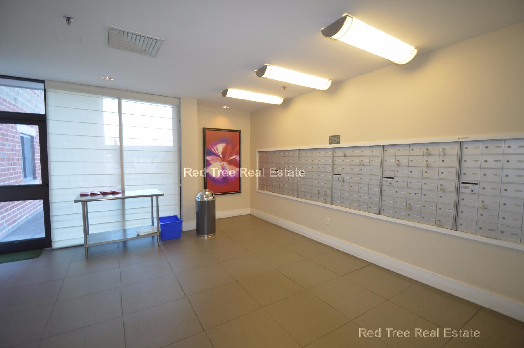 15 North Beacon St, Allston