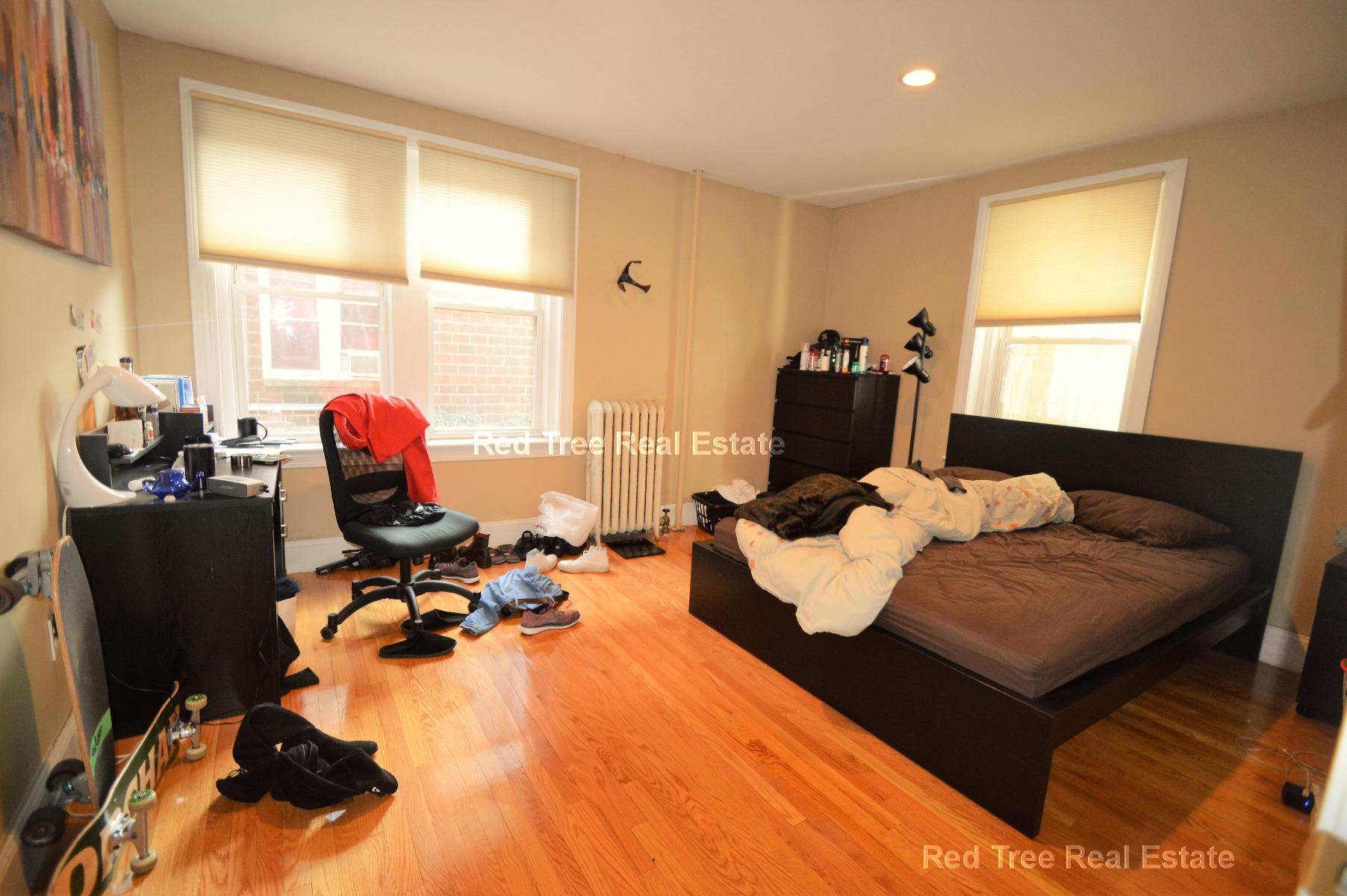 328 Saint Paul St, Brookline