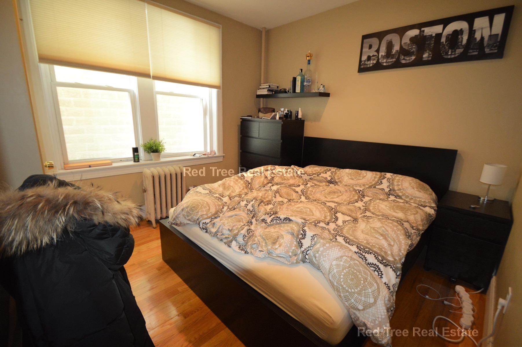 328 Saint Paul St, Brookline