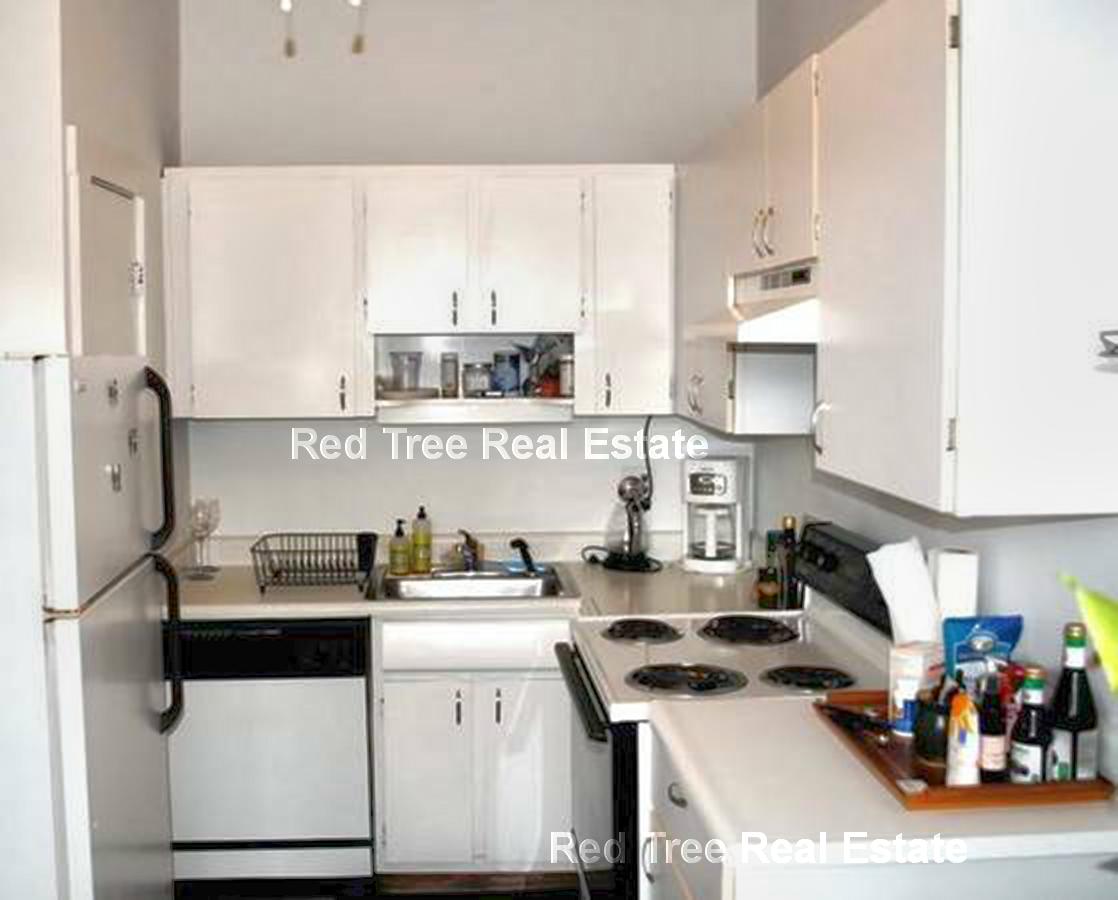 95 Mount Vernon St, Beacon Hill