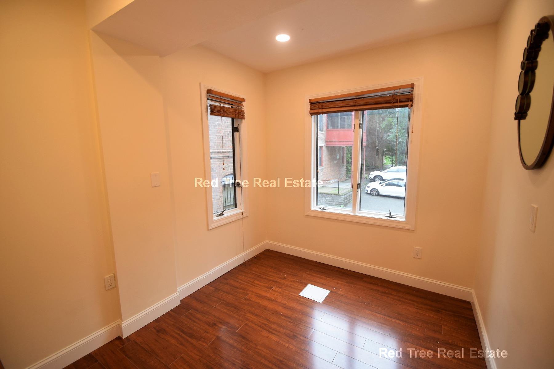 1203 Beacon St, Brookline