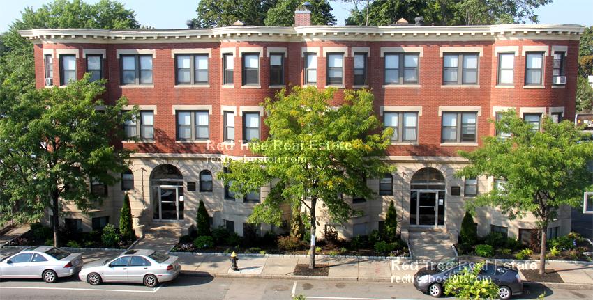 19 Brighton Ave, Allston