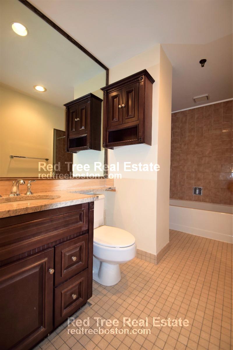 416 Commonwealth Ave, Back Bay