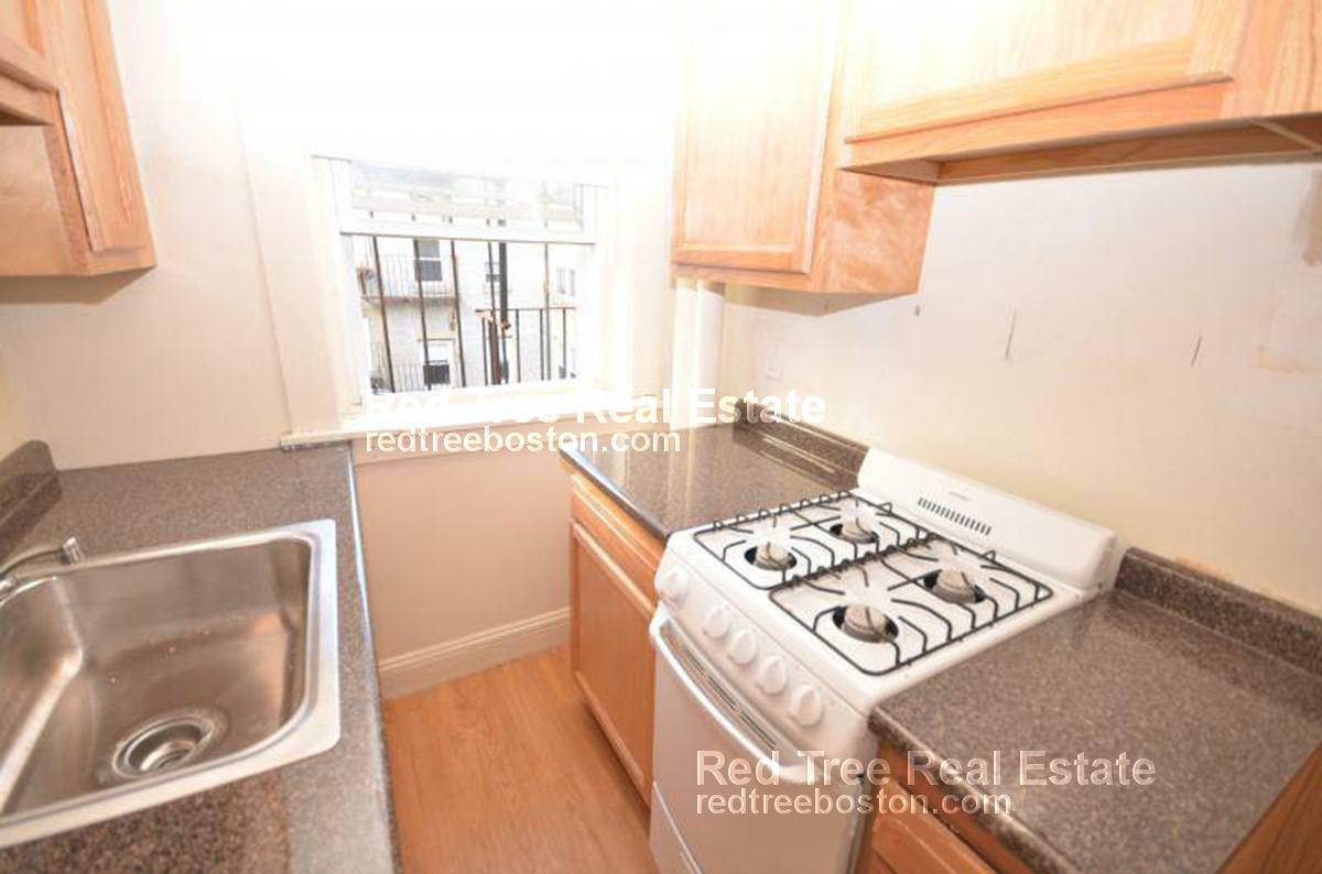 1191 Boylston St, Fenway