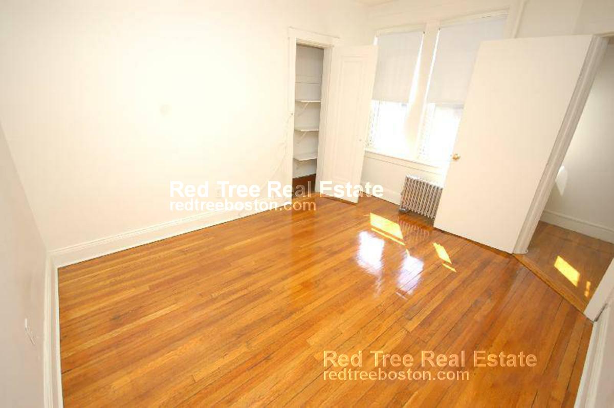 1191 Boylston St, Fenway