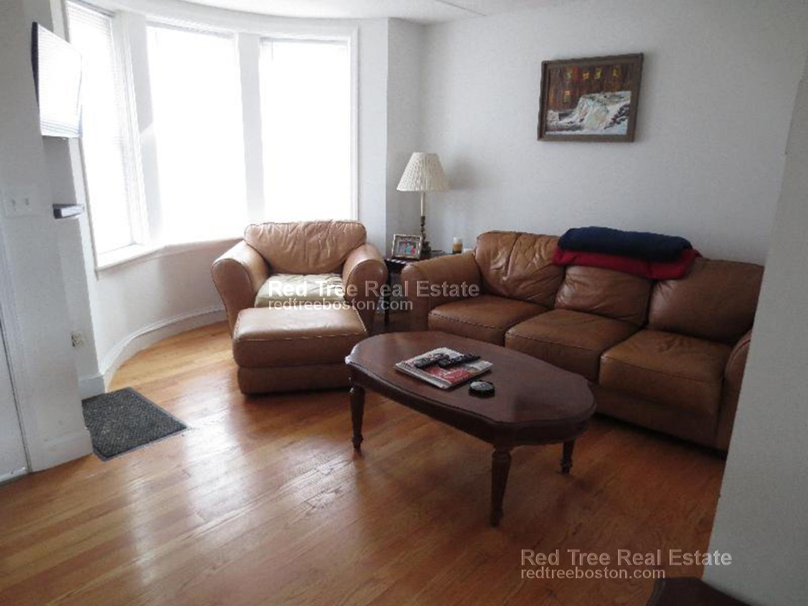 22 Hayden St, Mission Hill