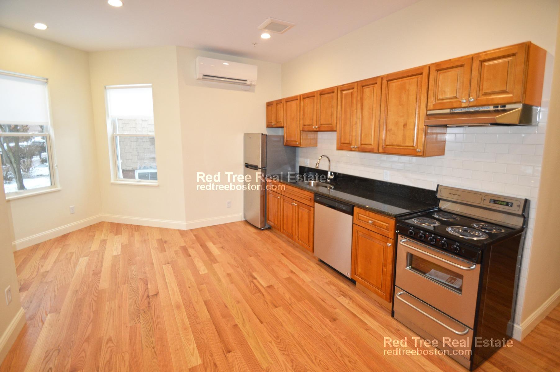 379 Harvard St, Mid Cambridge