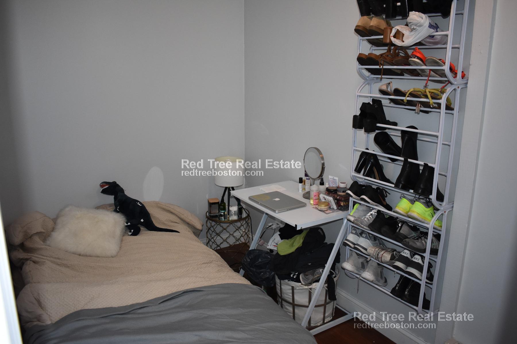 4 bed, 1 bath apartment for rent at 204 Falcon St Unit 3, East Boston — photo 3 of 12