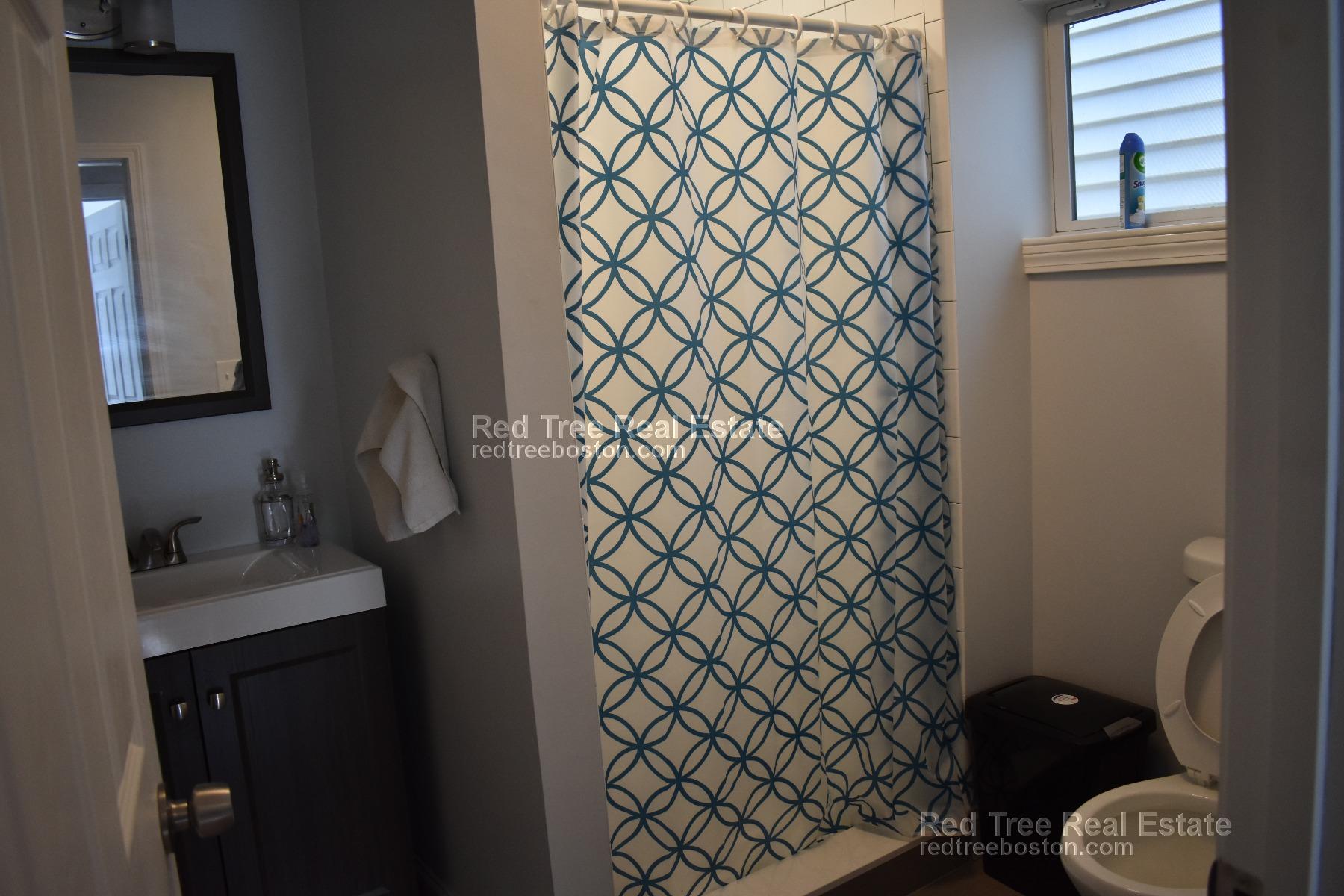 4 bed, 1 bath apartment for rent at 204 Falcon St Unit 3, East Boston — photo 5 of 12