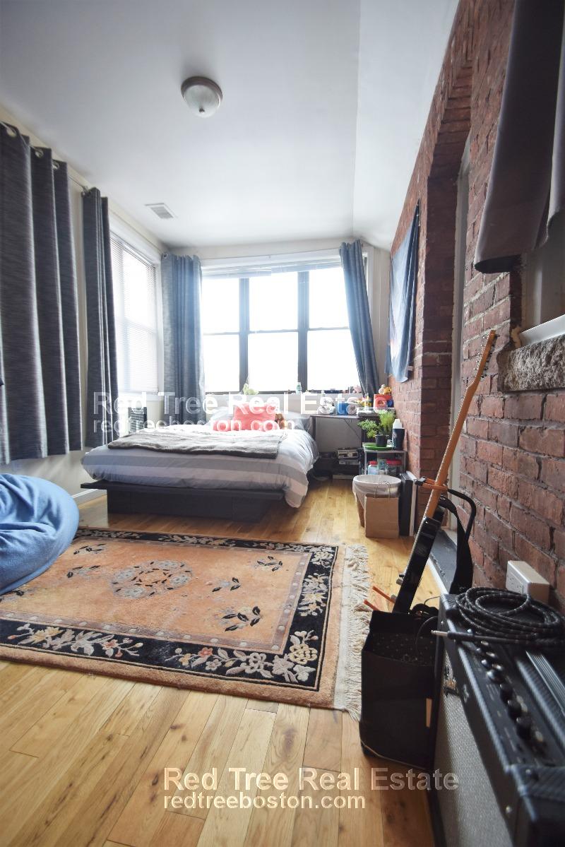 191 Winthrop Rd, Aspinwall Hill