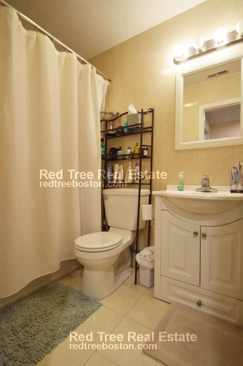 191 Winthrop Rd, Aspinwall Hill