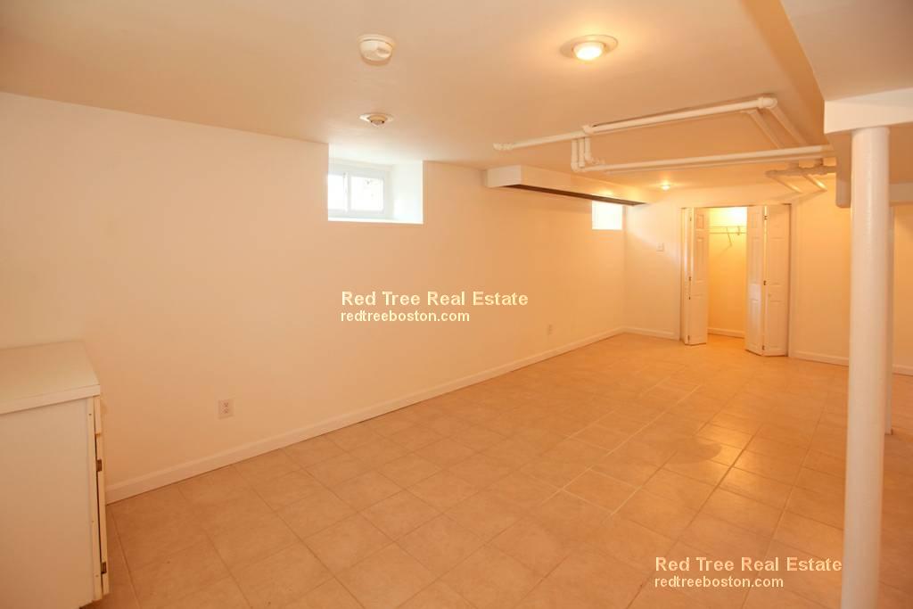 508 Heath St, Chestnut Hill