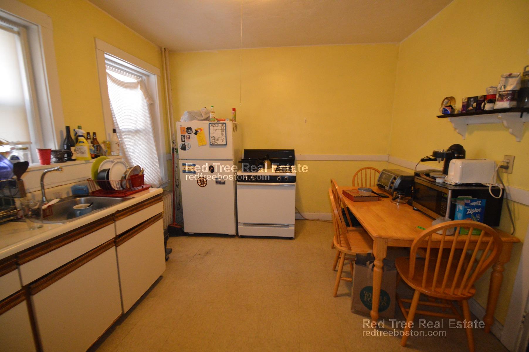 230 South St, Jamaica Plain