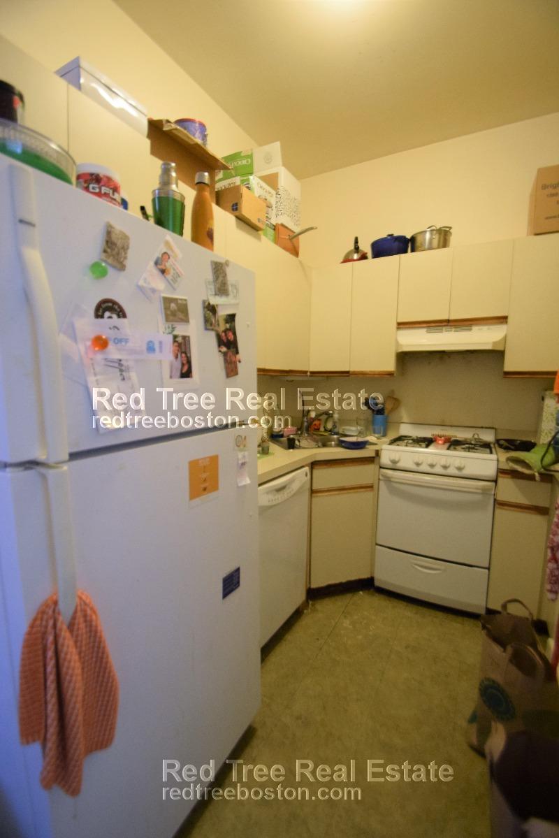 2 Islington St, Allston