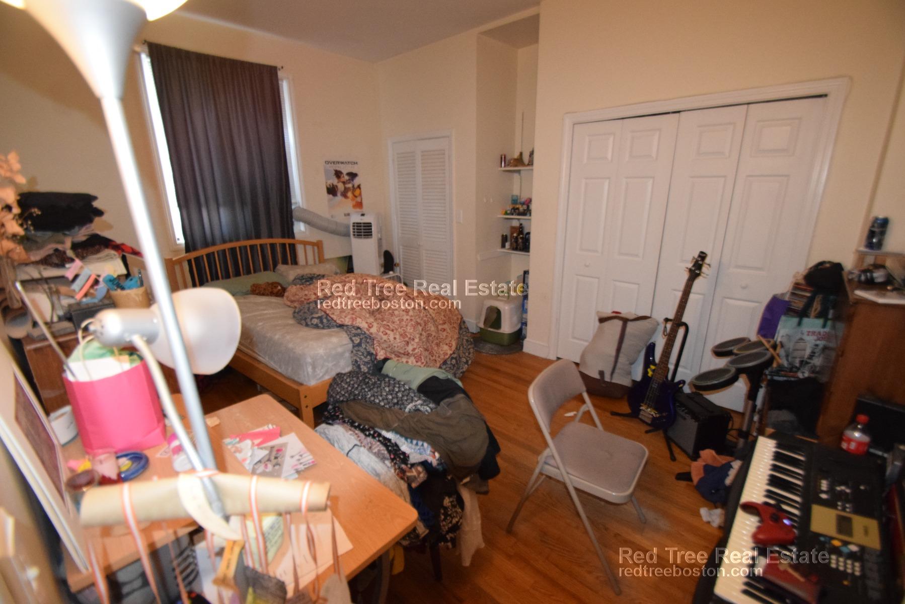 2 Islington St, Allston