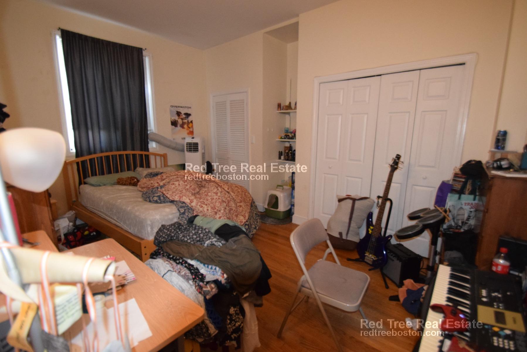 2 Islington St, Allston