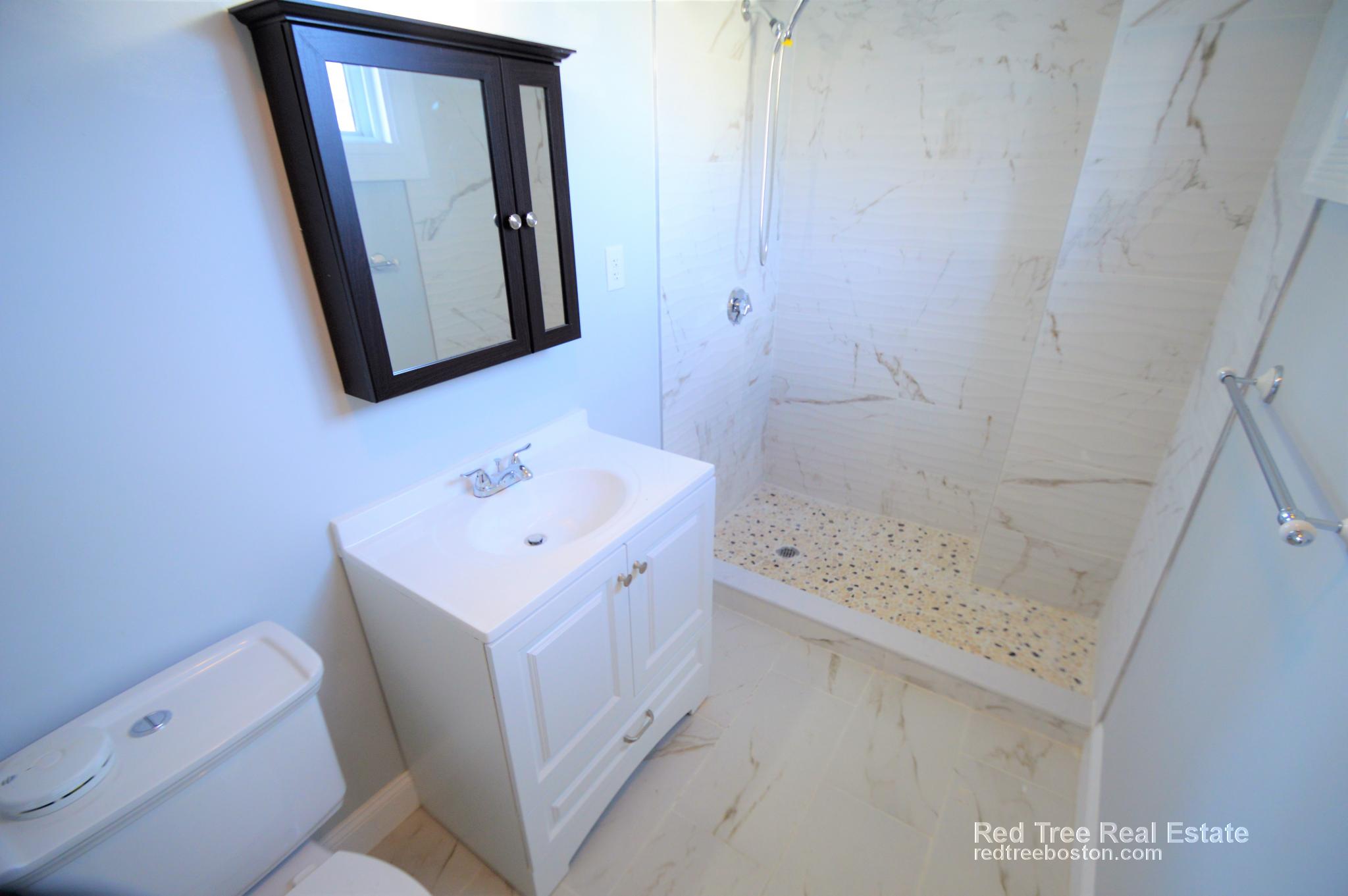 10 Treadway Rd, Dorchester