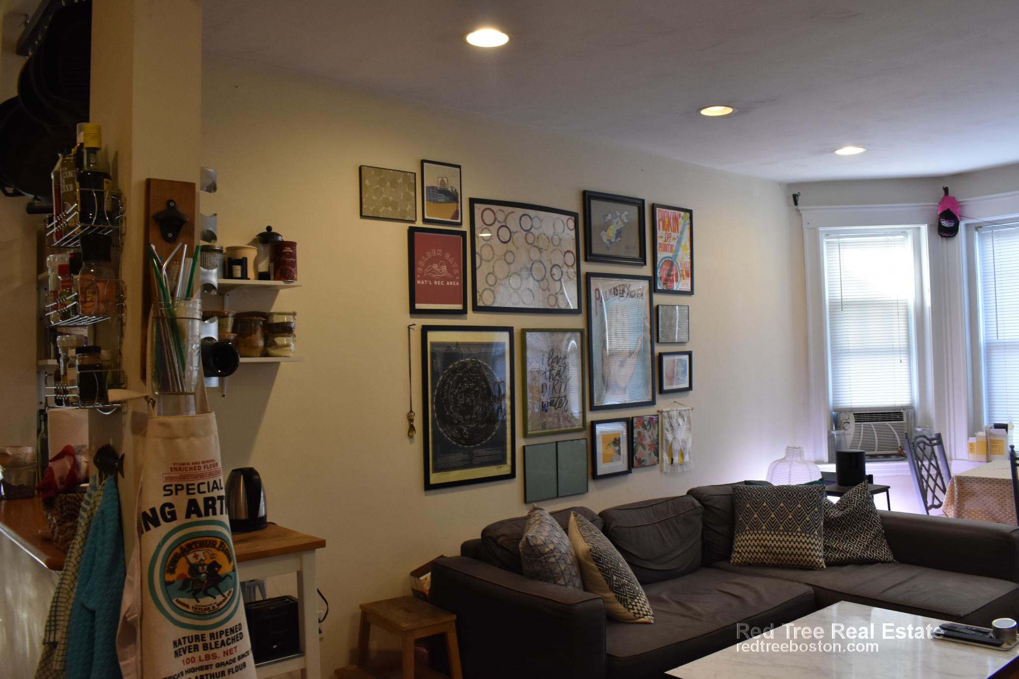 69 Babcock St, North Brookline