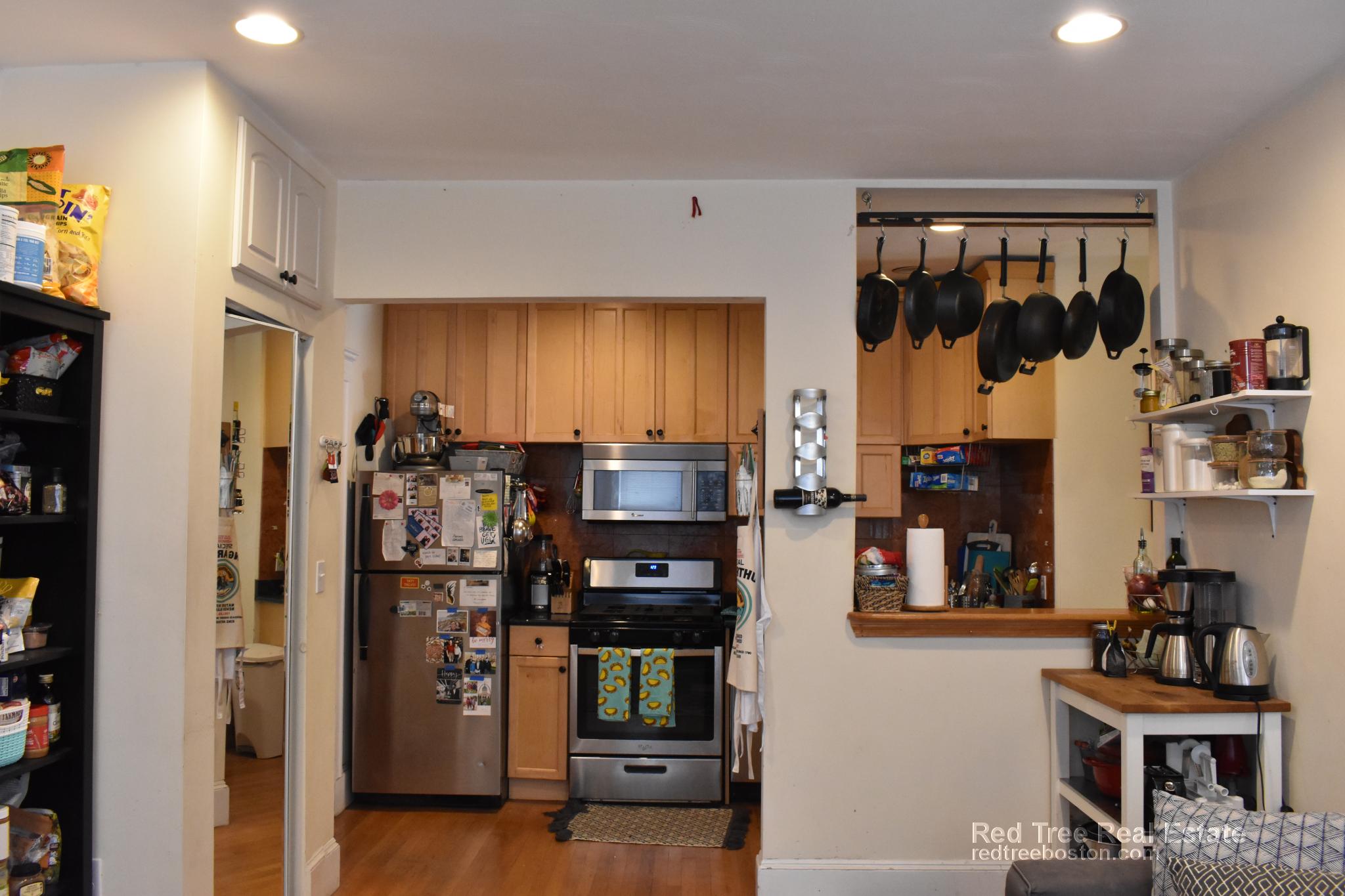 69 Babcock St, North Brookline