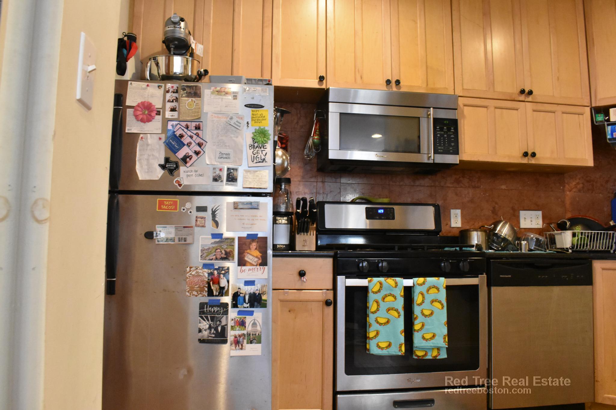 69 Babcock St, North Brookline