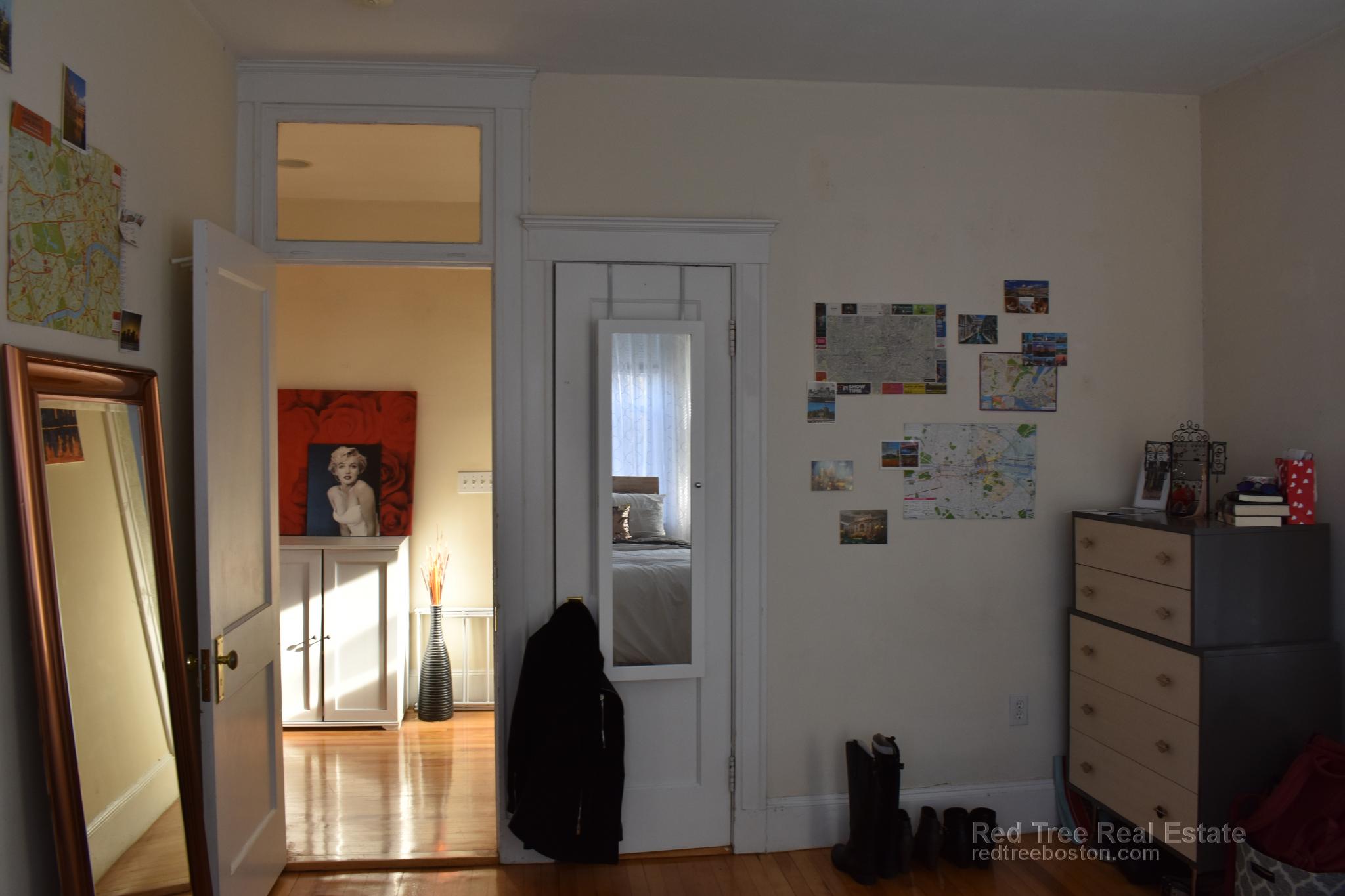 69 Babcock St, North Brookline